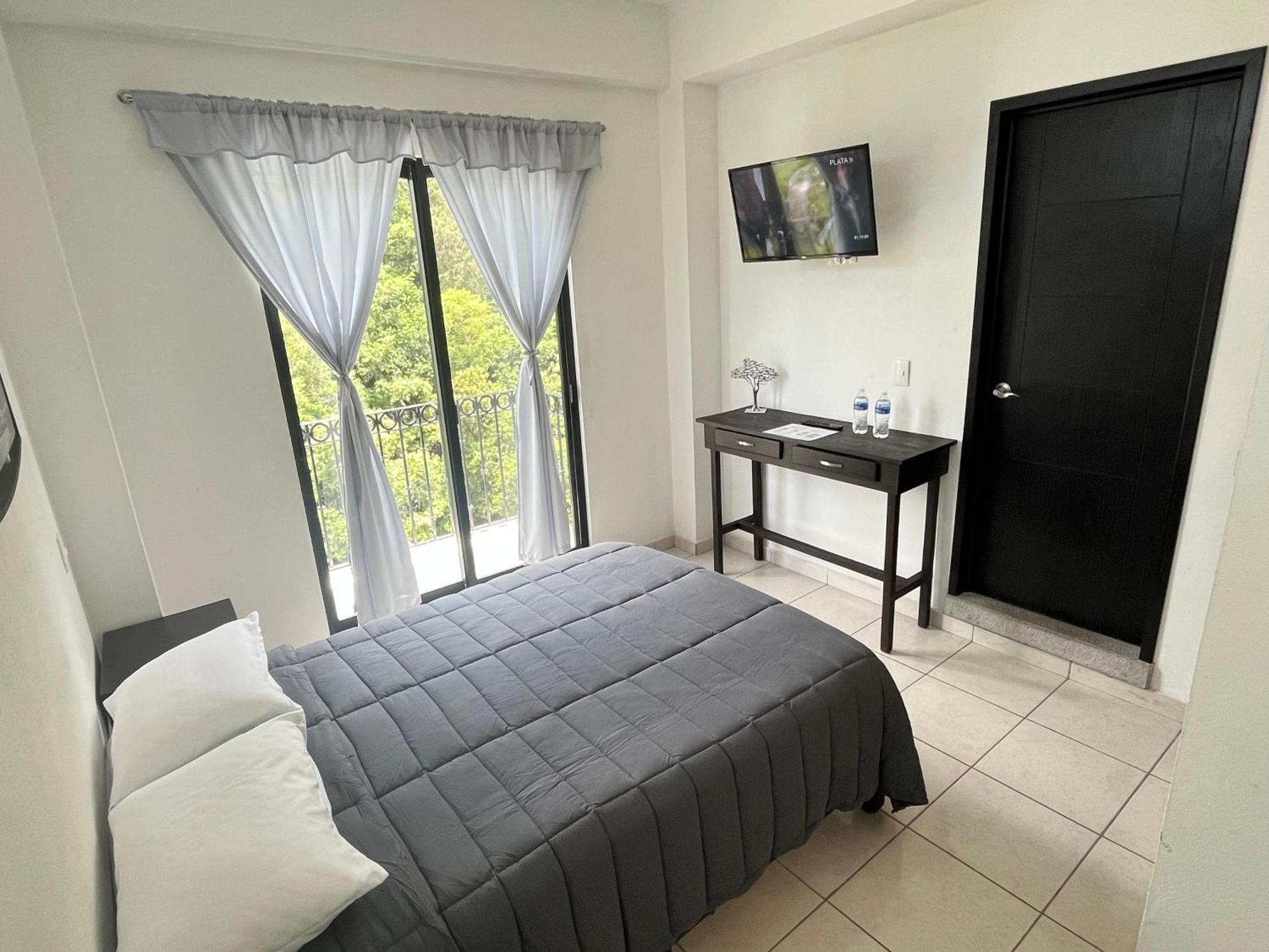 Hotel Boutique Arbol De La Vida Таско-де-Аларкон Экстерьер фото