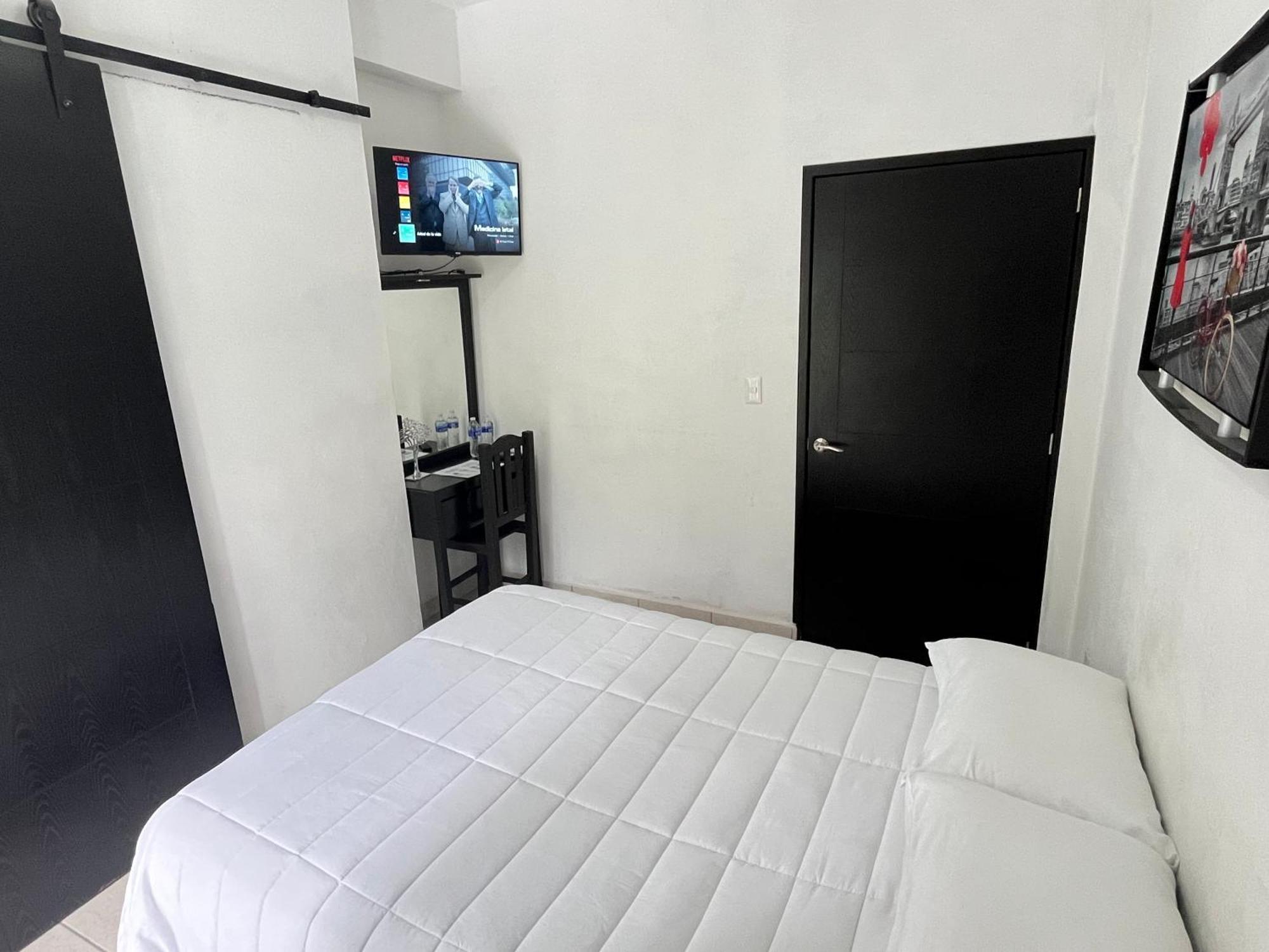 Hotel Boutique Arbol De La Vida Таско-де-Аларкон Экстерьер фото
